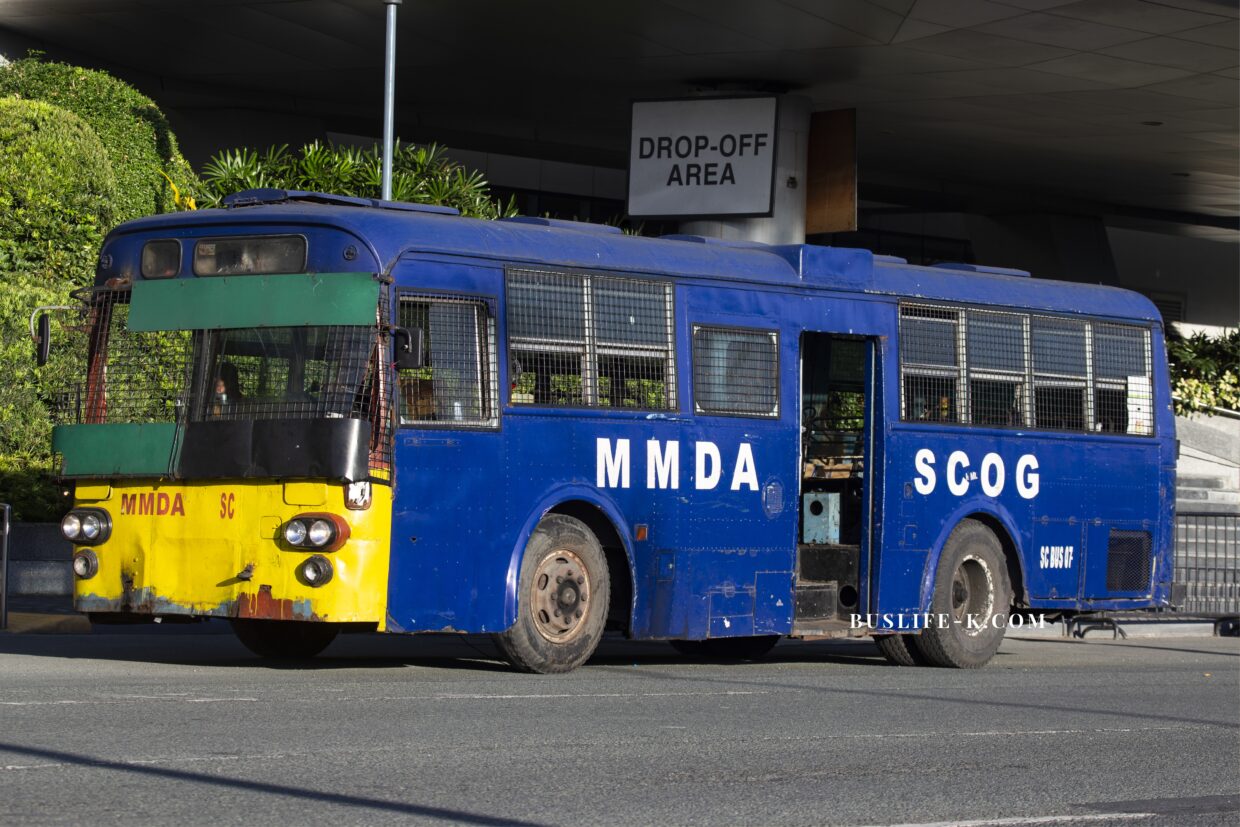 海外へ輸出された日本製の中古バス (元徳島市営バスのCJM)