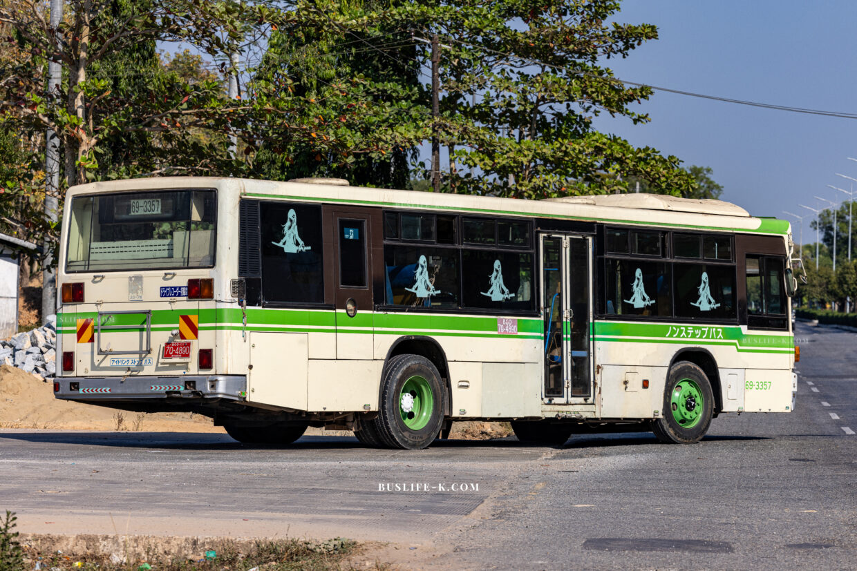 海外へ輸出された日本製の中古バス (元大阪市交通局の西工96MC)